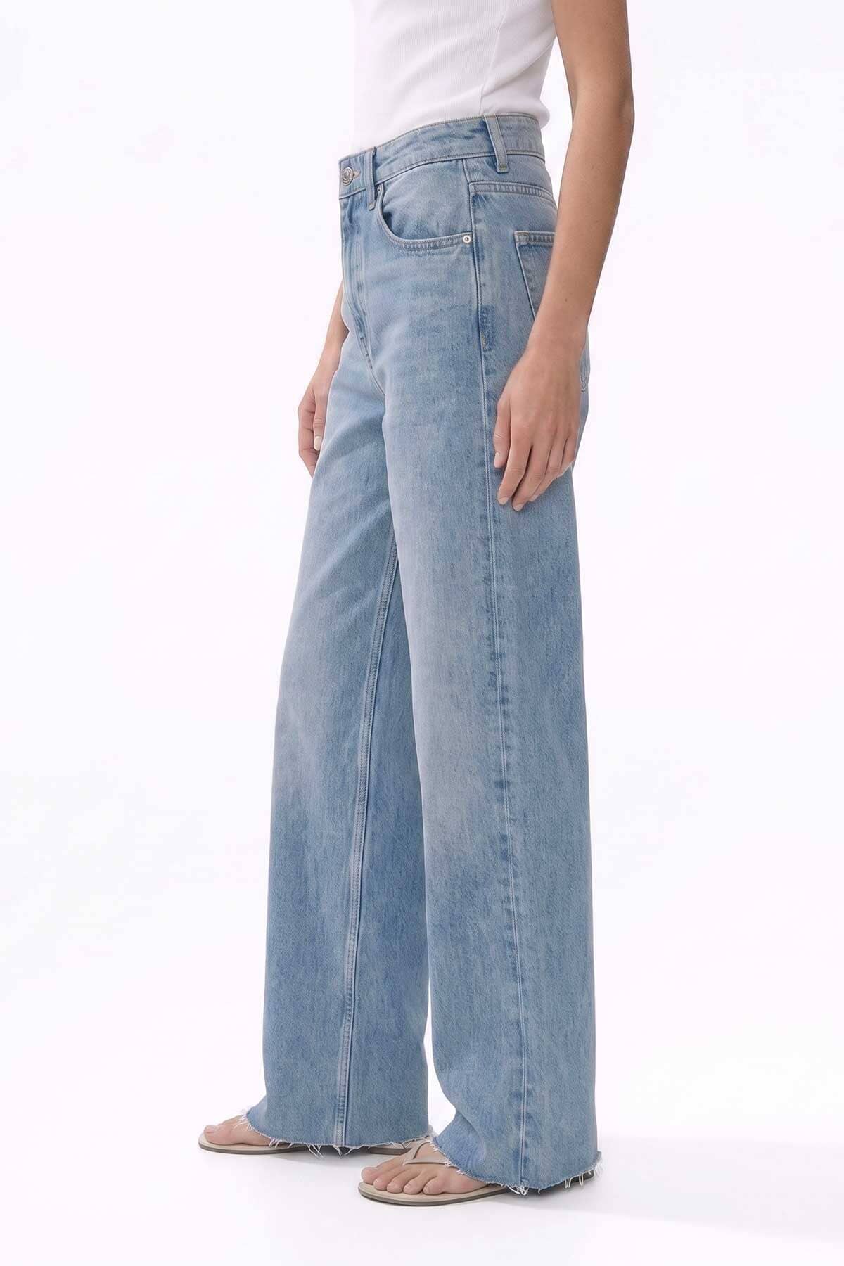 Cut Label Women's Raw Bottom Wide Leg Jeans