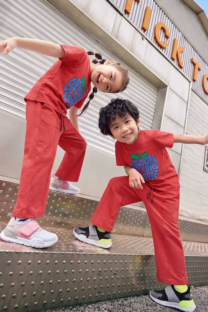 Tiny Teens Kid's New York City Minor Fault Twin Set