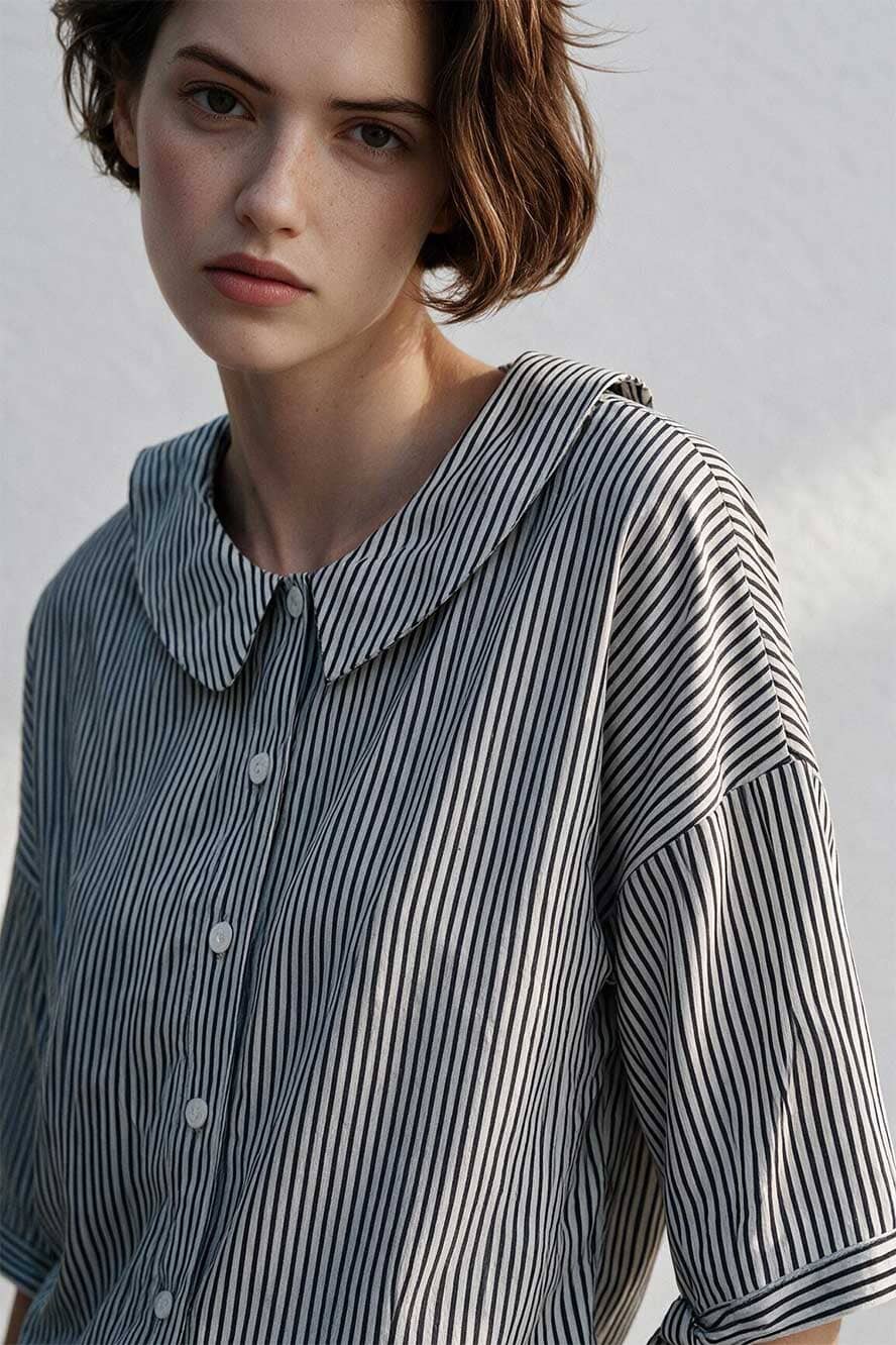 USQUARED Women's Peter Pan Top
